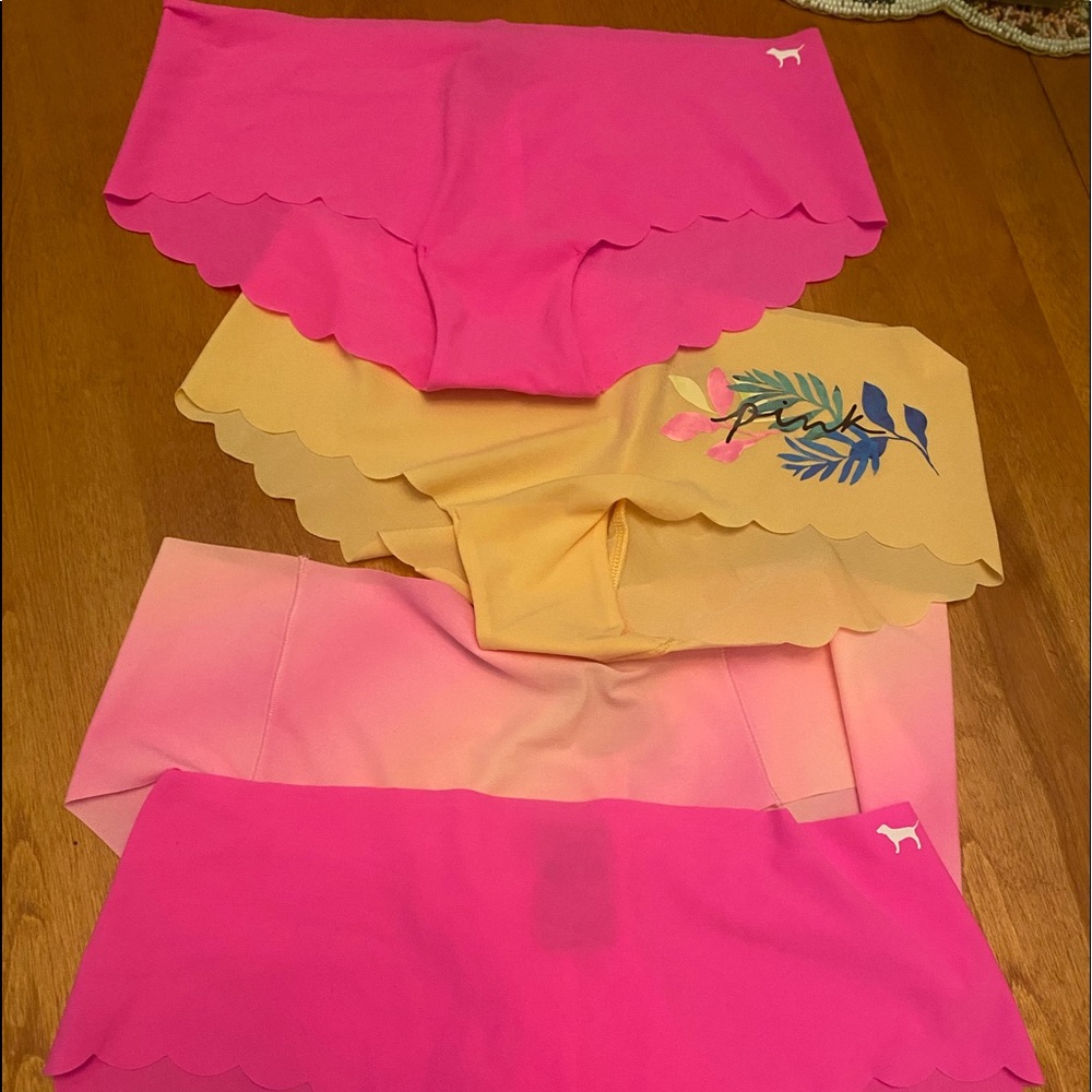 Victoria secret hipster underpants m/l NWT firm
